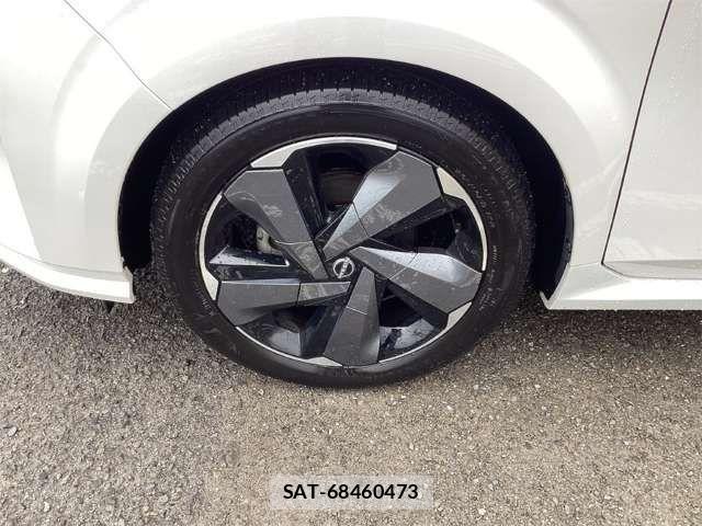 Nissan AURA 2022-04 6902365-17