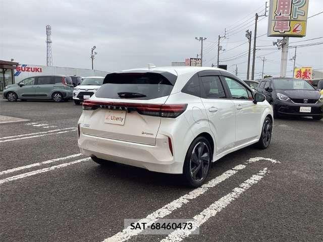 Nissan AURA 2022-04 6902365-6