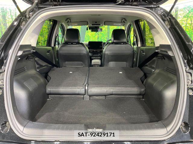 Nissan AURA 2021-08 6902369-9
