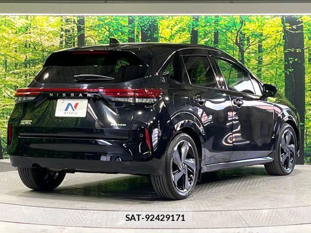 Nissan AURA 2021-08 6902369-16