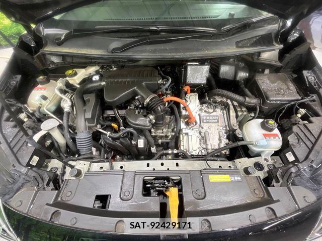 Nissan AURA 2021-08 6902369-17