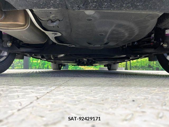 Nissan AURA 2021-08 6902369-18
