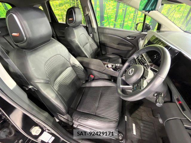 Nissan AURA 2021-08 6902369-7