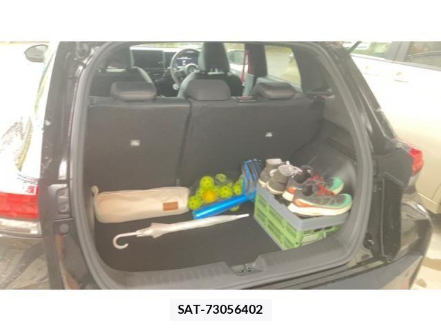 Nissan AURA 2023-11 6902379-25