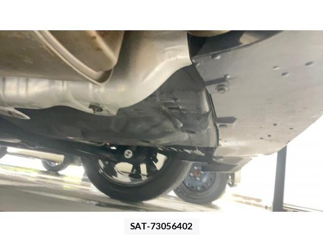 Nissan AURA 2023-11 6902379-26