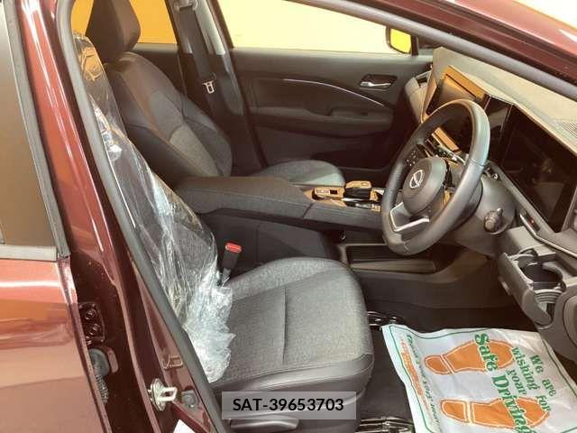 Nissan AURA 2022-11 6902382-16