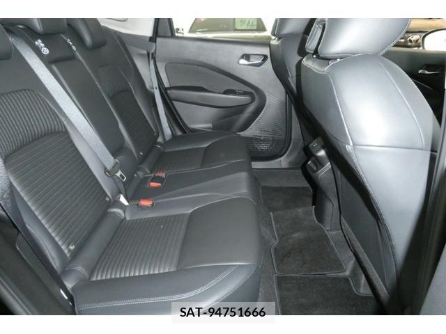 Nissan AURA 2025-04 6902354-9
