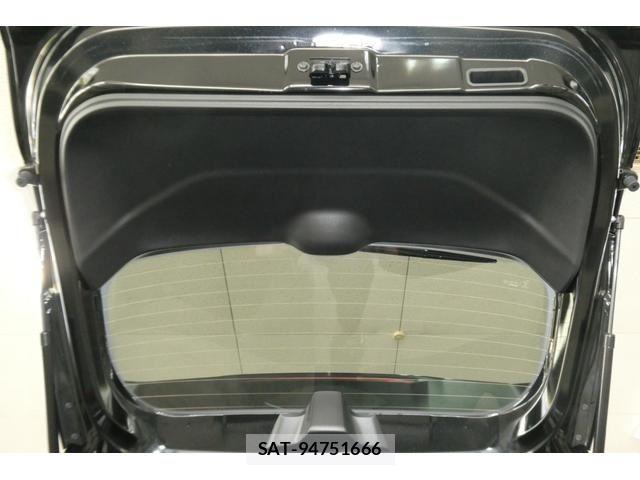 Nissan AURA 2025-04 6902354-10