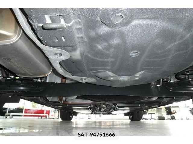 Nissan AURA 2025-04 6902354-25