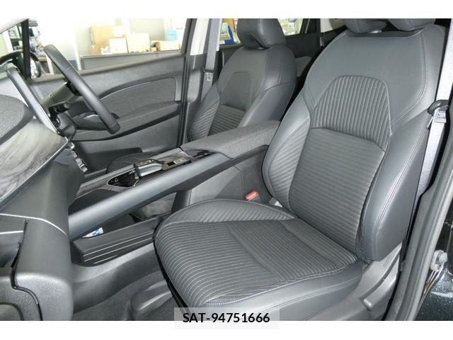 Nissan AURA 2025-04 6902354-6