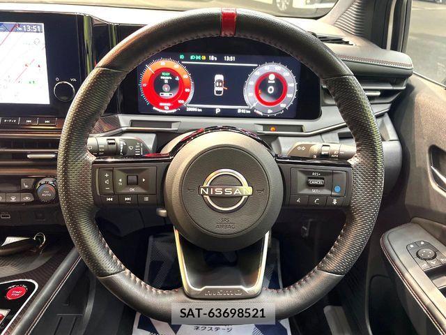 Nissan AURA 2023-04 6902352-10