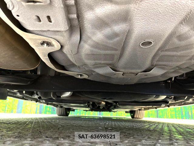Nissan AURA 2023-04 6902352-18