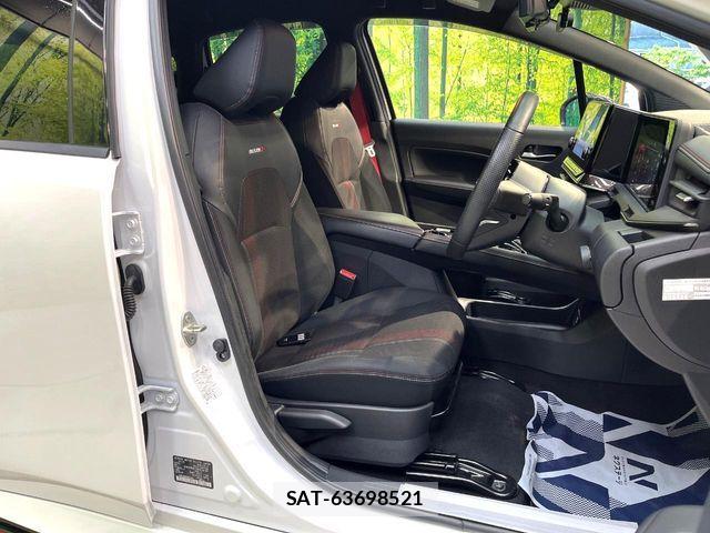 Nissan AURA 2023-04 6902352-8