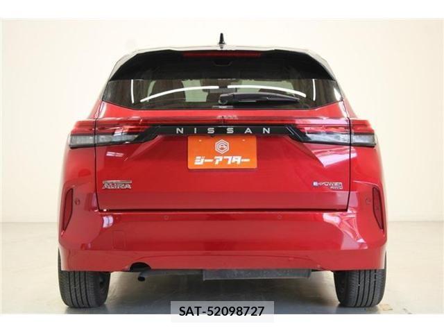 Nissan AURA 2022-09 6902385-10