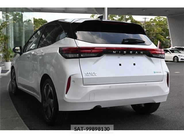 Nissan AURA 2024-11 6900096-2