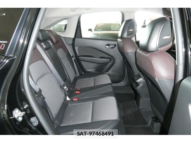 Nissan AURA 2024-05 6902346-9