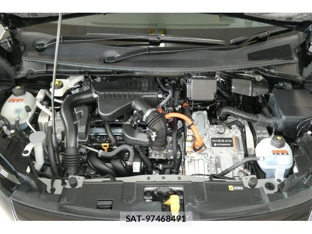 Nissan AURA 2024-05 6902346-27