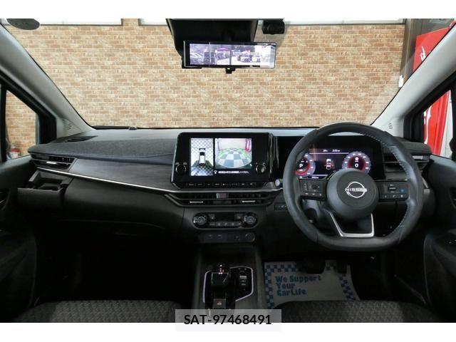 Nissan AURA 2024-05 6902346-2