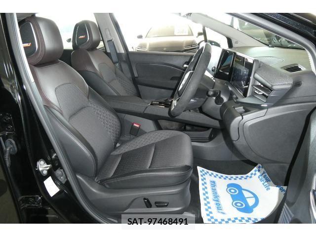 Nissan AURA 2024-05 6902346-4