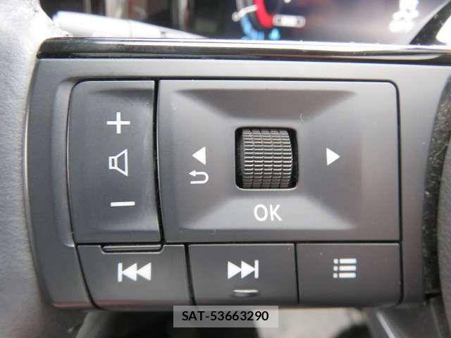Nissan AURA 2021-11 6902367-15