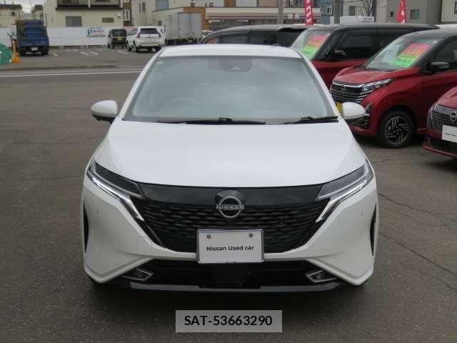 Nissan AURA 2021-11 6902367-22
