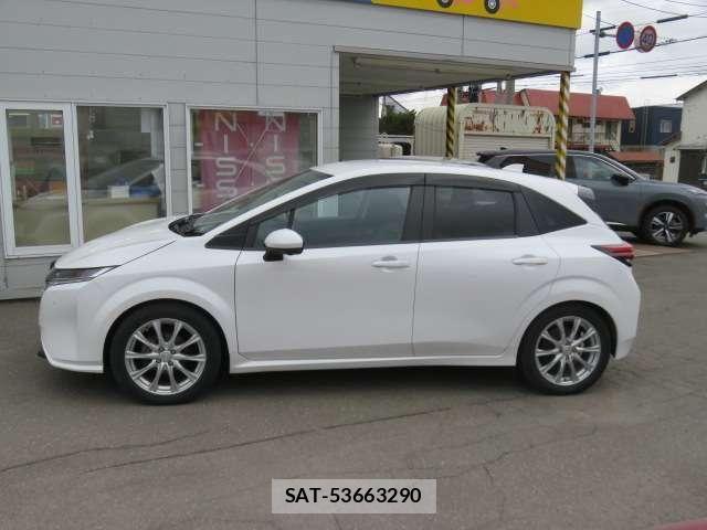 Nissan AURA 2021-11 6902367-25