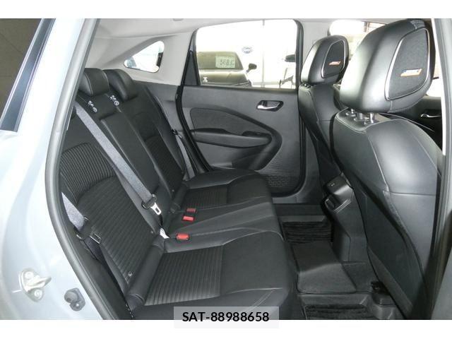 Nissan AURA 2025-01 6902349-9