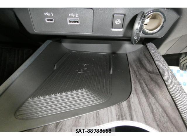 Nissan AURA 2025-01 6902349-21