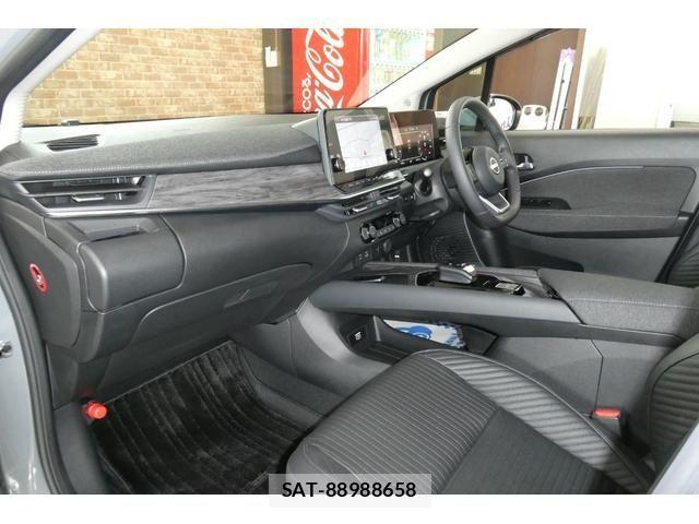 Nissan AURA 2025-01 6902349-5