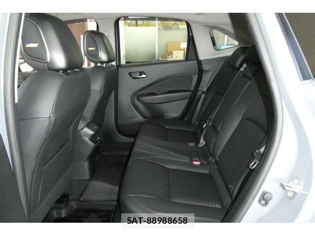 Nissan AURA 2025-01 6902349-8