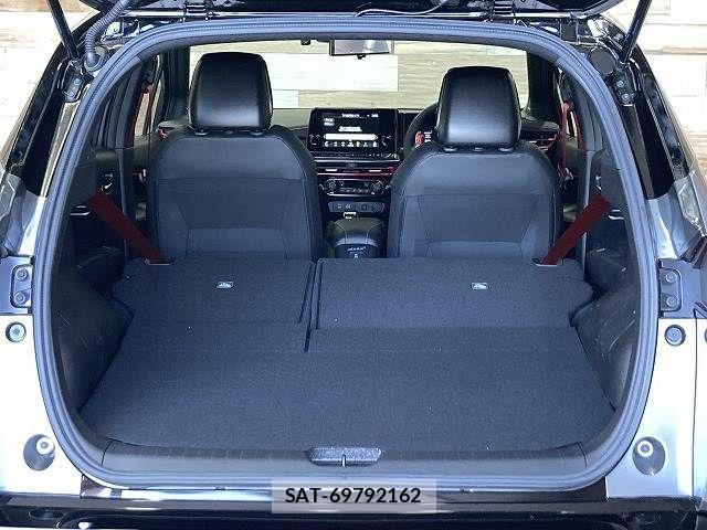 Nissan AURA 2024-10 6989387-13