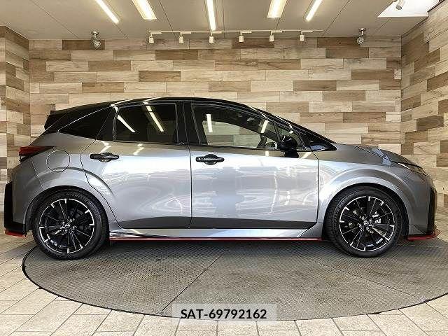 Nissan AURA 2024-10 6989387-16