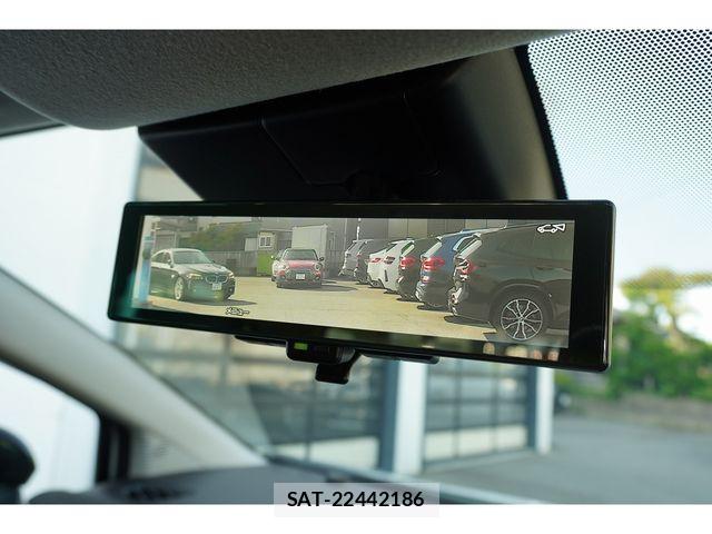 Nissan AURA 2022-01 6989484-9