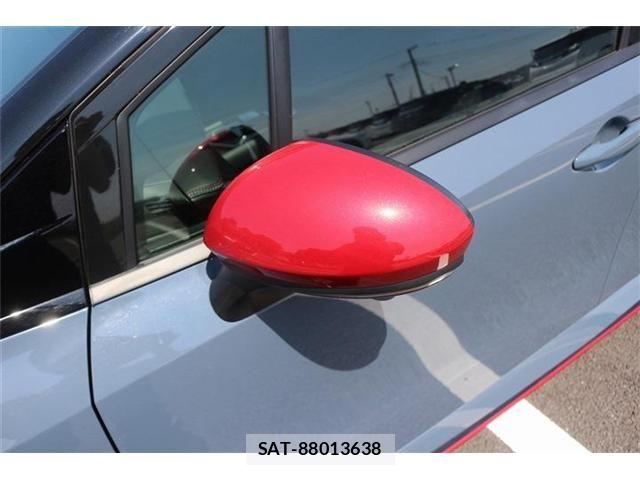 Nissan AURA 2025-05 6989388-21