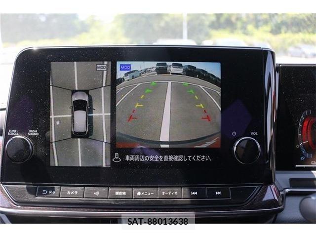 Nissan AURA 2025-05 6989388-4
