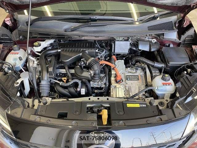 Nissan AURA 2022-06 6989481-17