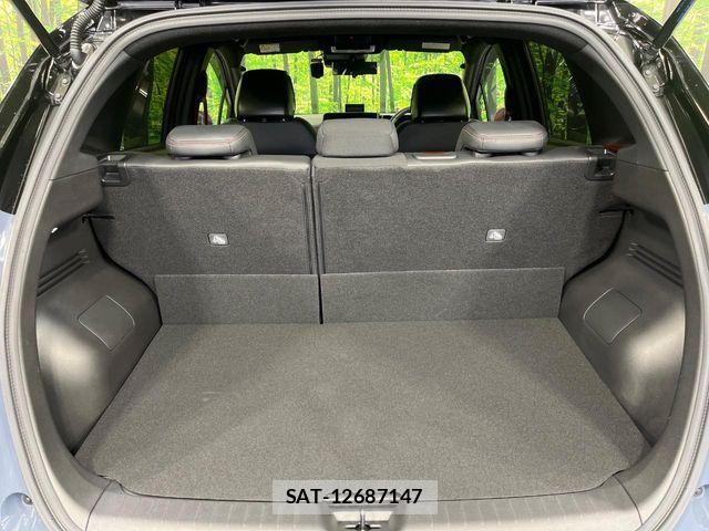Nissan AURA 2024-09 7020056-9