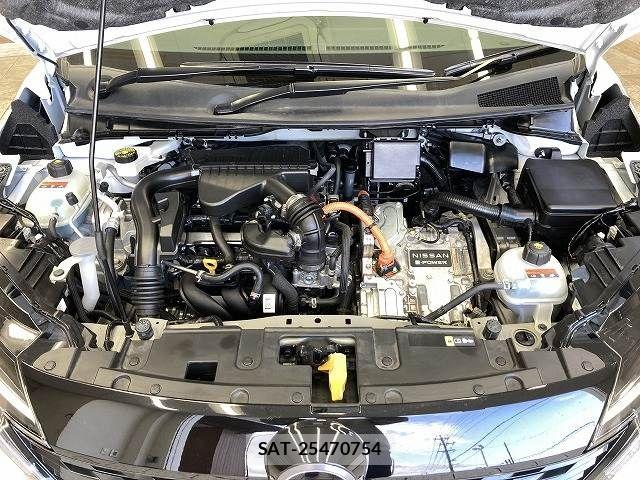 Nissan AURA 2024-06 7020058-17