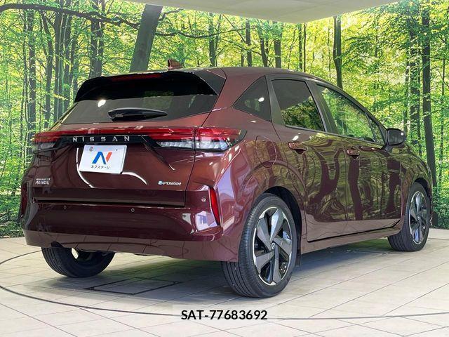 Nissan AURA 2022-09 7020059-17