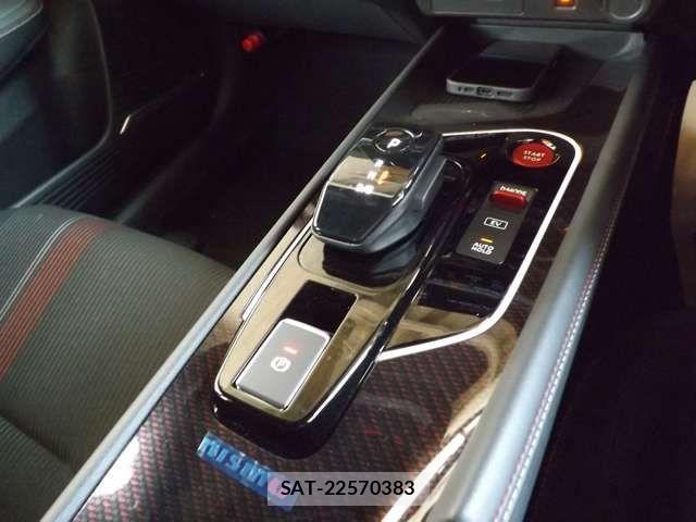 Nissan AURA 2025-10 7057528-13