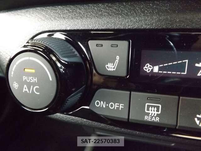 Nissan AURA 2025-10 7057528-22