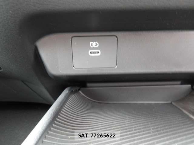 Nissan AURA 2025-10 7057532-13