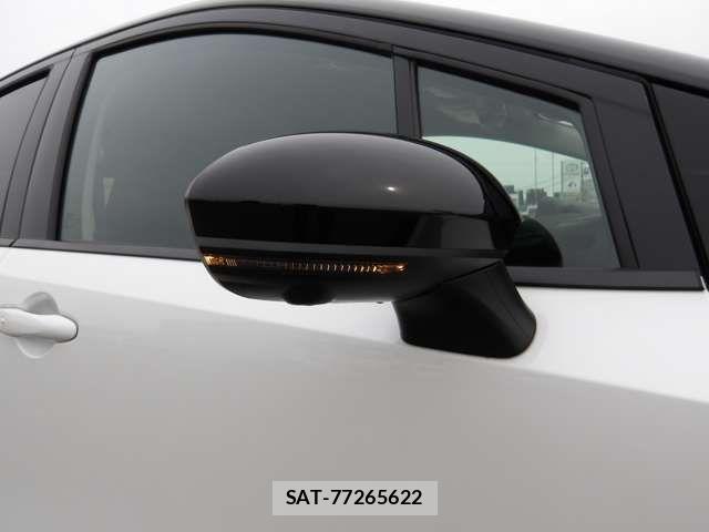Nissan AURA 2025-10 7057532-7