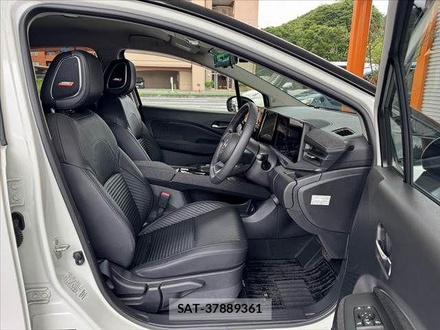 Nissan AURA 2022-03 7057536-15