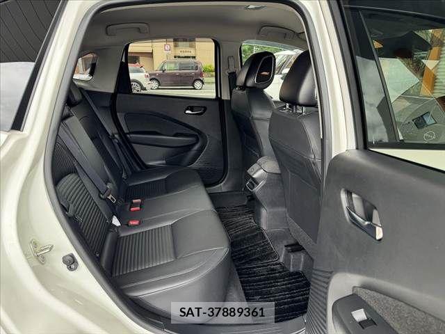 Nissan AURA 2022-03 7057536-16