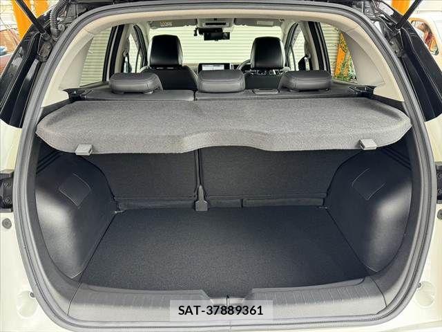 Nissan AURA 2022-03 7057536-19