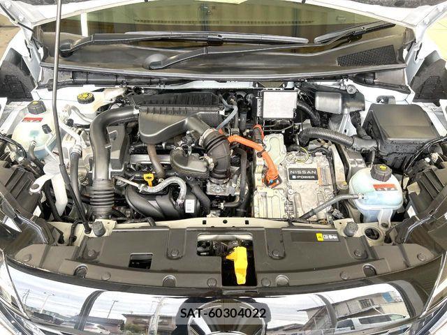 Nissan AURA 2023-11 7215106-17