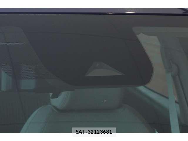 Nissan AURA 2022-06 7215086-10