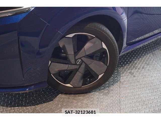 Nissan AURA 2022-06 7215086-14