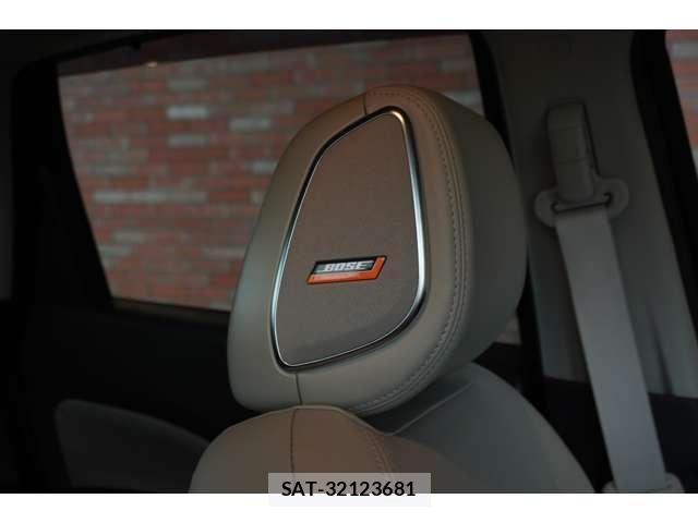 Nissan AURA 2022-06 7215086-25
